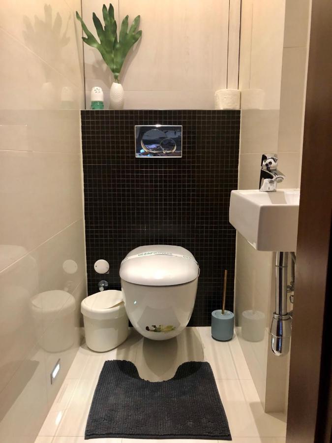 Apartmán SUZANNE Besztercebánya Kültér fotó