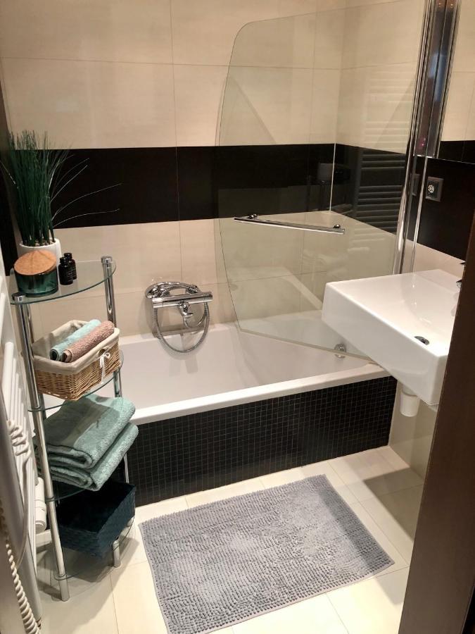 Apartmán SUZANNE Besztercebánya Kültér fotó